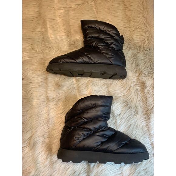 Piumestudio Luna Black Pillow Boot Womens 37/6.5 Ankle Bootie Vegan - Picture 4 of 10